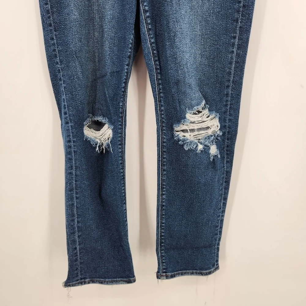 American Eagle Stretch Mom Jean Womens Size 8 Distressed Fray Hem Dark Wash